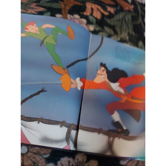 Vintage Peter Pan by Disney Staff (1987, Hardcover Book) Collectible Penguin - Picture 8 of 8
